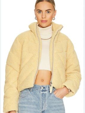EAVES X REVOLVE IZZY Cropped Teddy Jacket in Pale Yellow